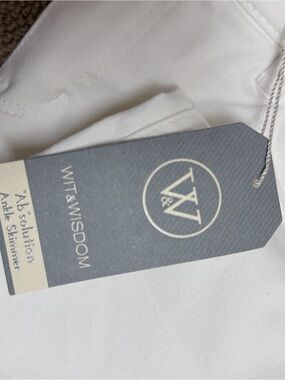 Wit & Wisdom White Ankle Skimmer Pants